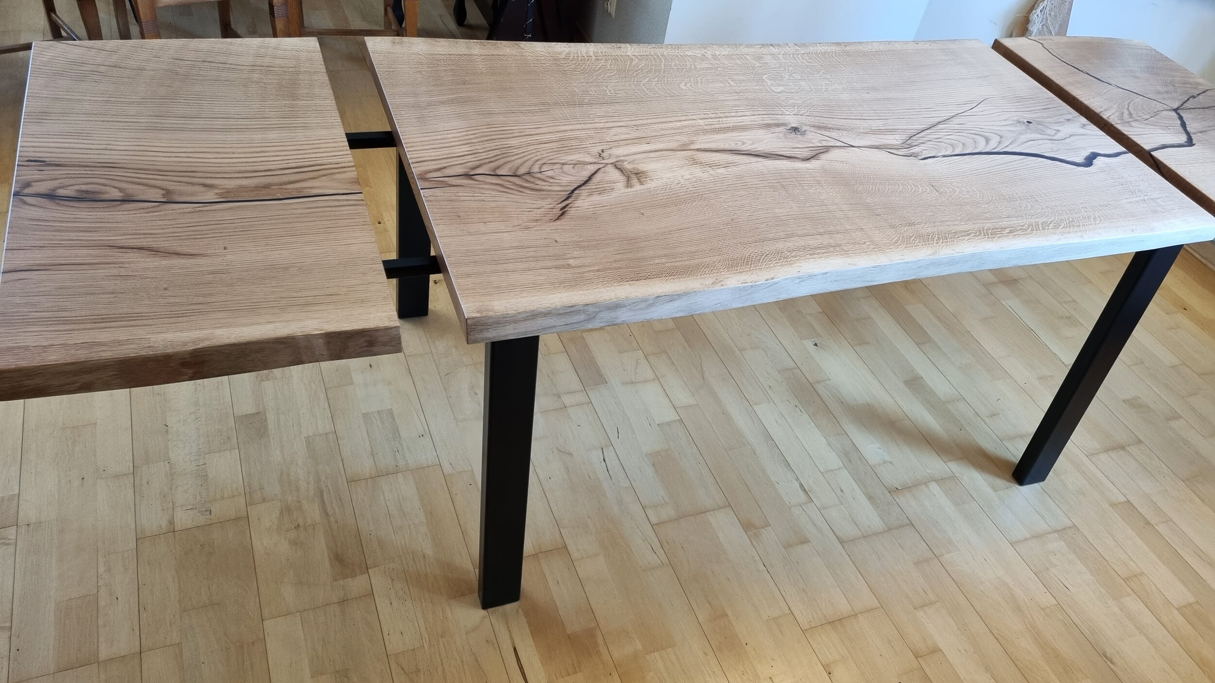 Stół z litego drewna - monolit dębowy