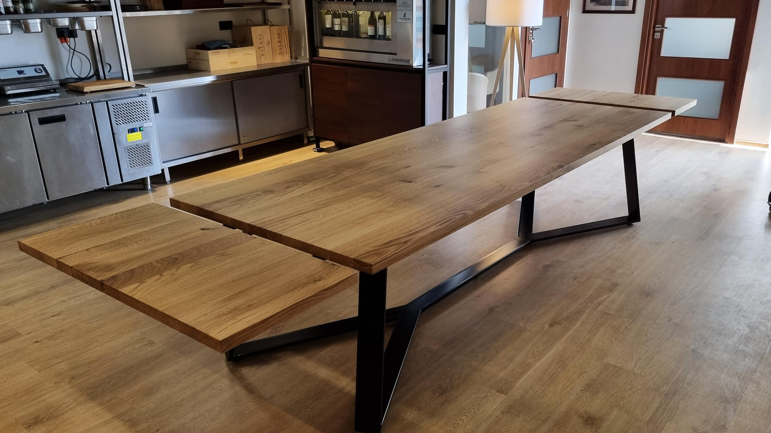 stół drewniany rozkładany z litego dębu - 4m