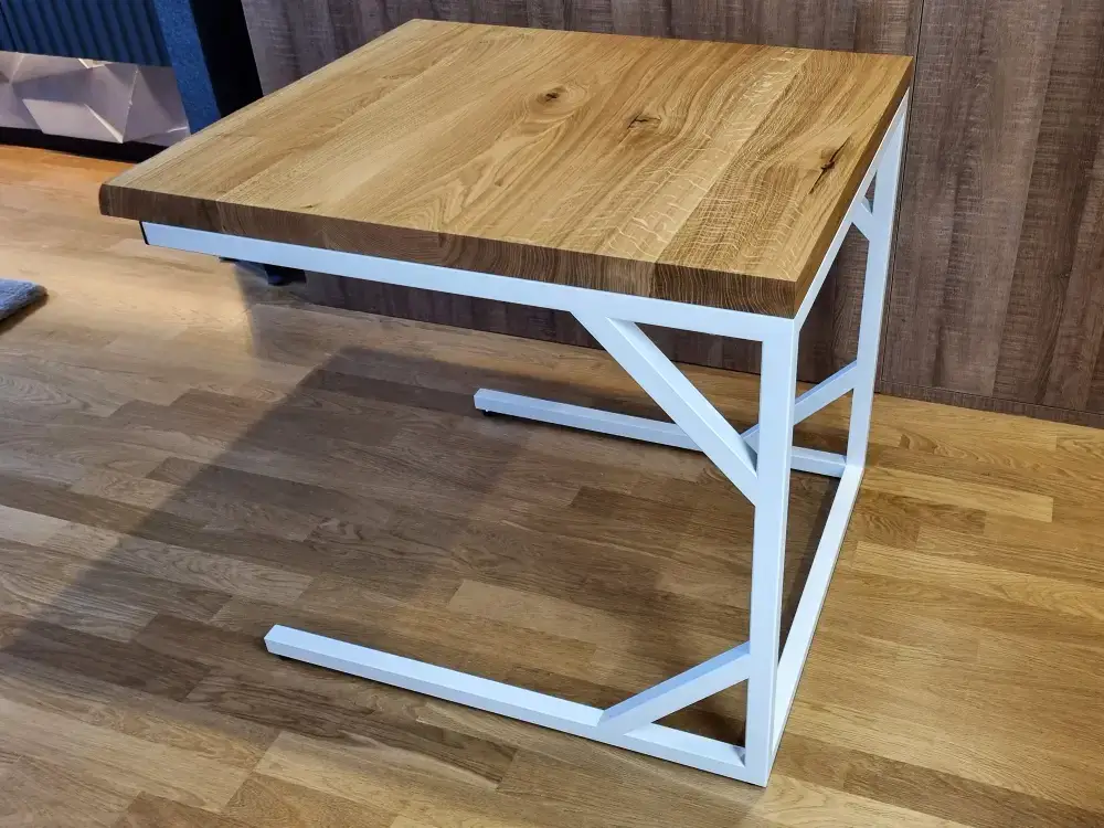 Dębowy stolik pomocniczy - Stolik boczny drewniany - Stolik boczny drewniany